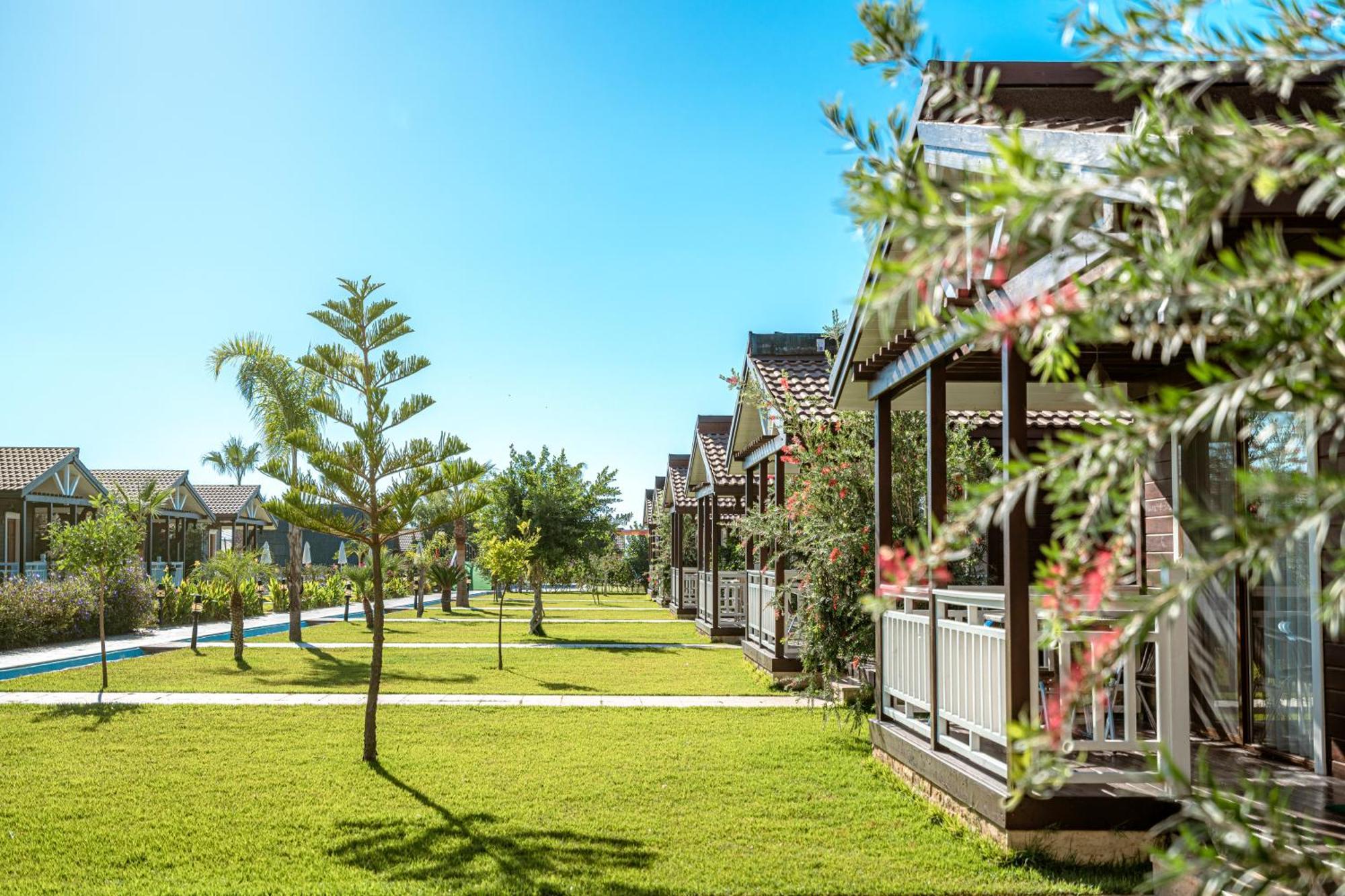 Sedir Park - Beach Bungalow Каргичак Екстер'єр фото