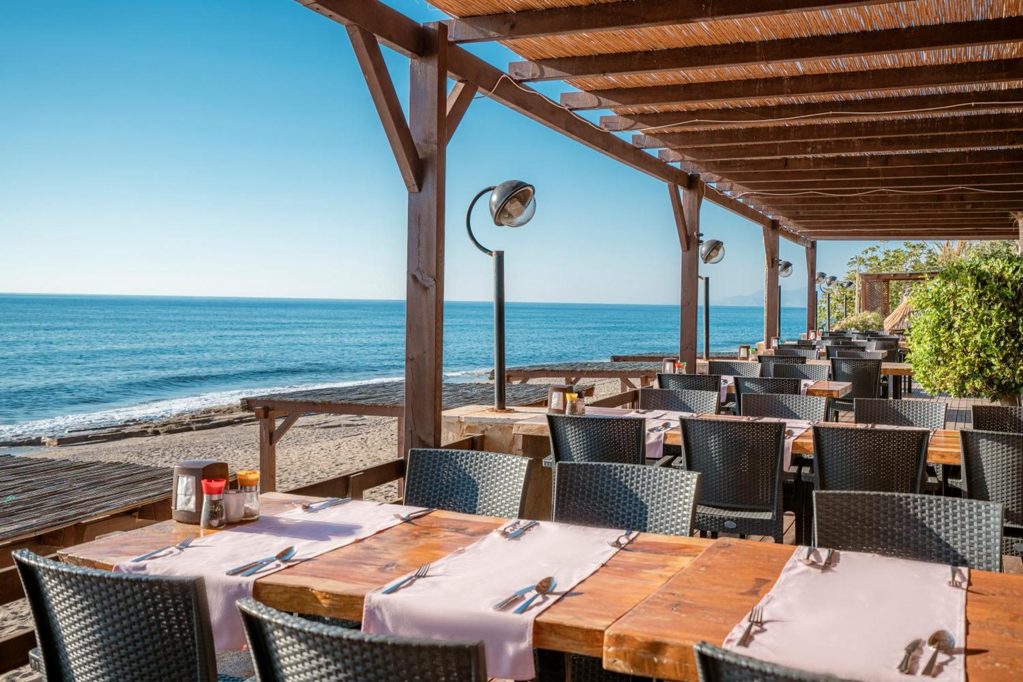 Sedir Park - Beach Bungalow Каргичак Екстер'єр фото
