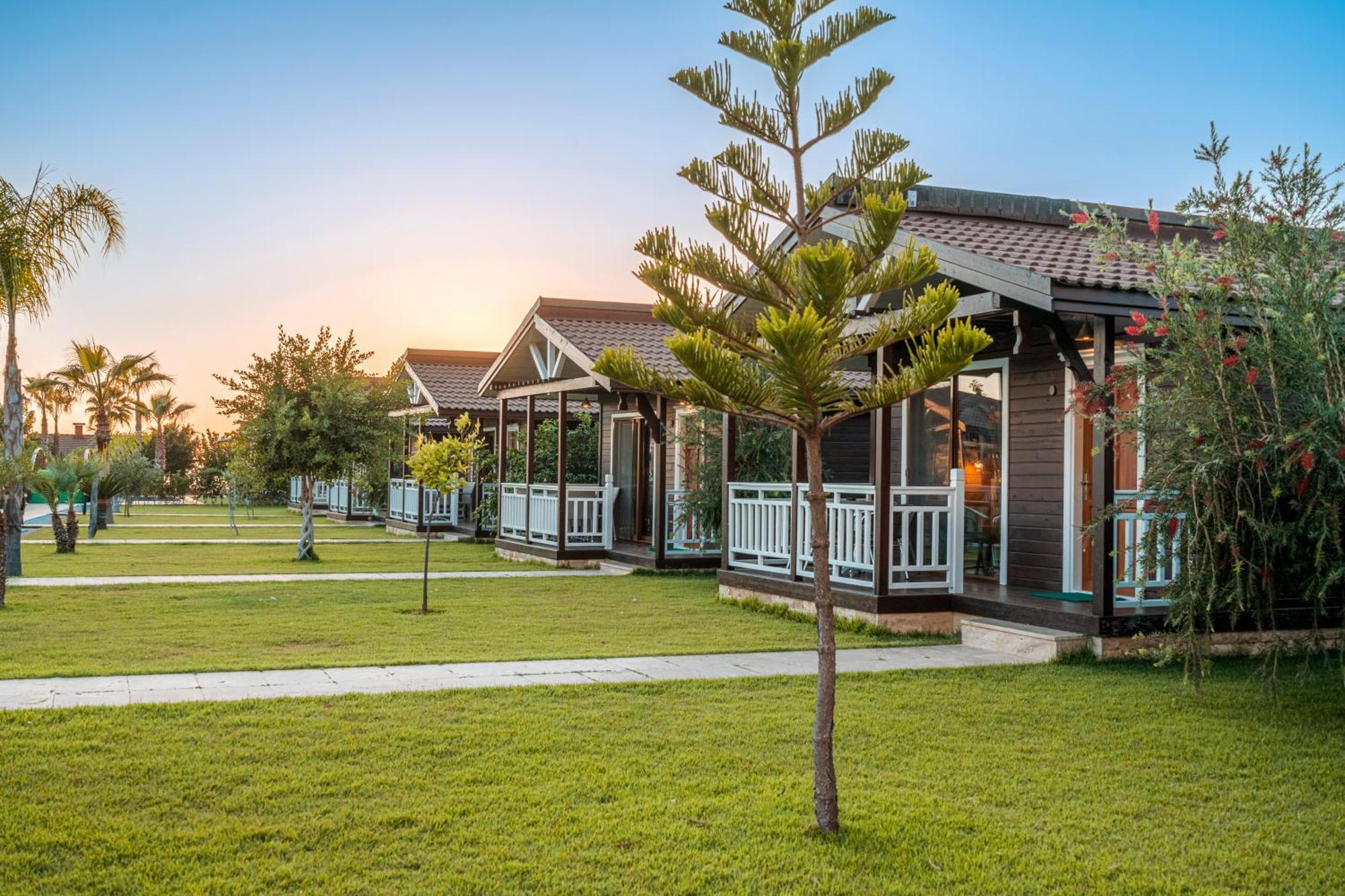 Sedir Park - Beach Bungalow Каргичак Екстер'єр фото
